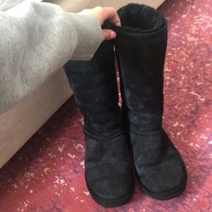 Classic Tall Black UGGs